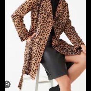 Forever 21 premium leopard print trench coat size S NWT
